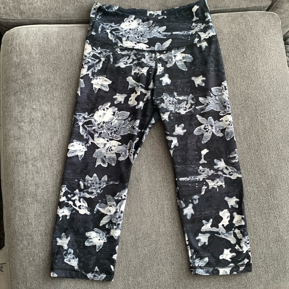 Old Navy Active Go Dry legging - M